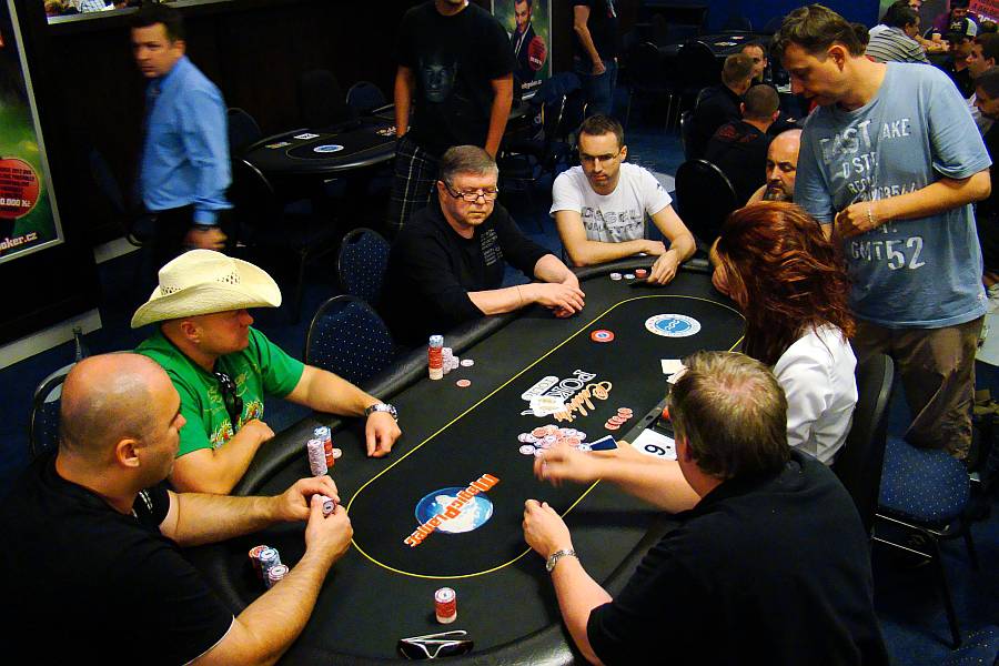 celebrity poker tour freeroll