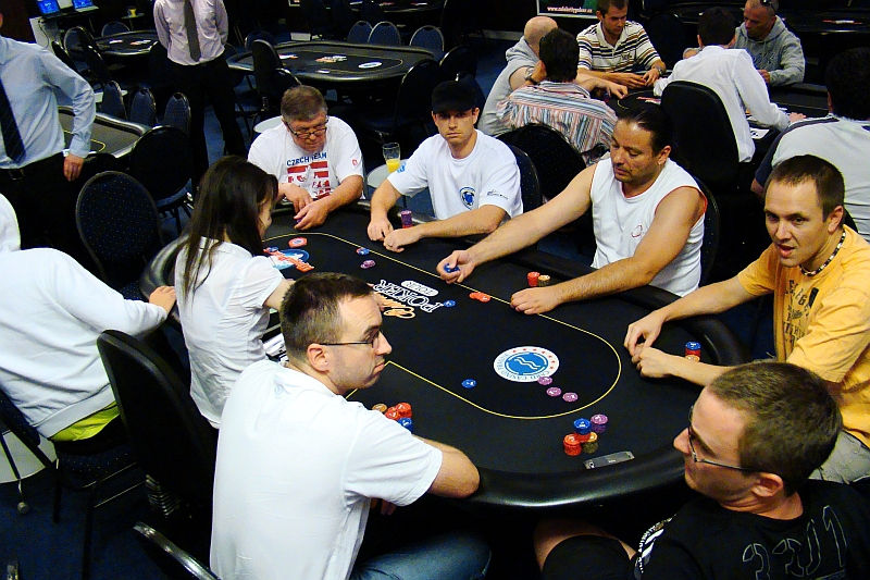 celebrity poker tour freeroll