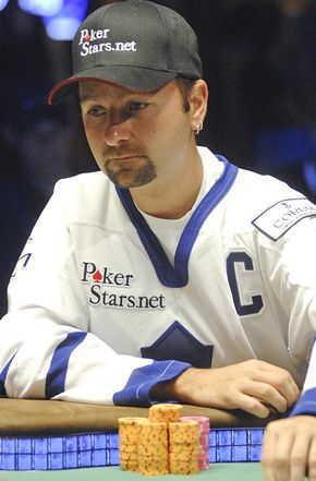 DanielNegreanu