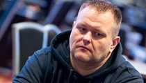 LIVE: Richard Kováč medzi finalistami WSOPE 2021 NLH Opener